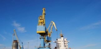 Në Portin e Durrësit vijon pa ndërprerje procesi i përpunimit të mallrave