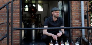 Koronavirusi, irlandezët do të duhet të presin gjatë për tu mbledhur në bare