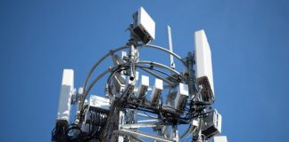 Ithtarët e teorive konspirative: 5G shkaku i koronas. Në Londër vazhdon djegia e antenave të rrjetit