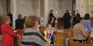 Politika shqiptare uron besimtarët ortodoksë festën e Pashkëve