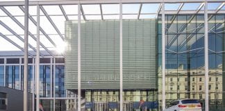 Shkencëtarët britanikë thirrje: Na duhen vullnetarë për testimin e vaksinës së koronavirusit te njeriu