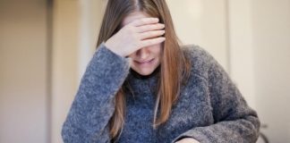 Ndiheni të stresuar, në ankth apo depresion si pasojë e koronavirusit? Këto këshilla ju ndihmojnë ta merrni më shtruar