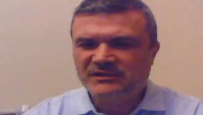 fa84d4328adc41312170d6a5f3348b39_L