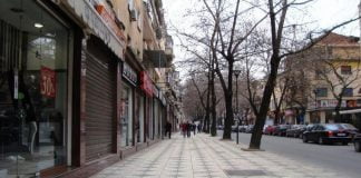 Fazë e re e masave/ 27 mijë punonjës rikthehen në punë, hapet blloku i dytë i biznesit. Pensionistët do të kenë…