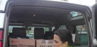 Gramsh, shpërndahen 96 pako ushqimore pranë familjeve në nevojë