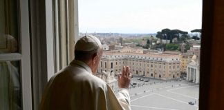 Papa Françesku shkruan ‘planin e ringjalljes’ nga pandemia koronavirus