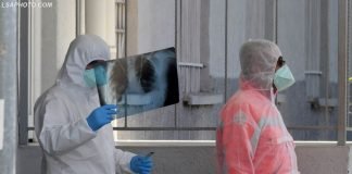 Vatër e re infeksioni në Petrelë, 5 persona me COVID-19 nga e njëjta familje