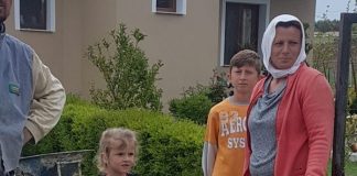 Këshilli bashkiak i Elbasanit, ndihma ushqimore me të ardhurat e tyre për 50 familje në nevojë