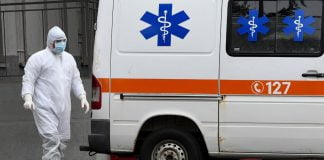 Del nga intubimi një e moshuar me Covid-19, rasti i parë në Shqipëri