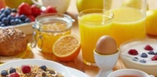 A rrezikoni nga zemra nëse nuk hani mëngjes? Studimi amerikan zbulon të vërtetën