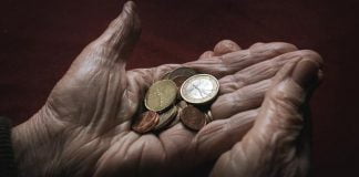 CoVid-19/ Baza ekonomike e miliarda njerëzve në rrezik