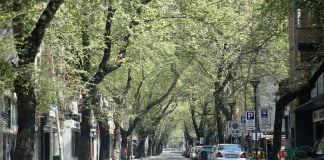 Karantinimi/ Përmirësohet cilësia e ajrit, Tirana shënon nivelin më të ulët të ndotjes