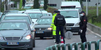 719 qytetarë të gjobitur/ Paqartësi për orarin e ri, nisja për punë 05:00-8:00, kthimi 16:00-17:30