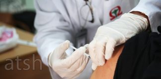 Vaksina anti-COVID mund të merret njëkohësisht me atë të gripit stinor