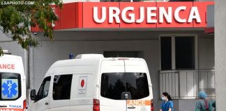 Rritet numri i viktimave nga COVID-19, 8 të vdekur dhe 326 raste të reja në 24 orët e fundit në vend