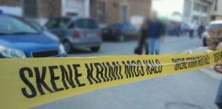 Gjendet brenda një automjeti një person i vrarë me armë zjarri në Kodër Kamzë