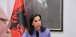 Përmbytjet në Fier dhe Vlorë, Ministrja Kushi: Pezullohet mësimi në këto shkolla