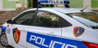 Gruaja piu helm pas dhunës nga bashkëshorti! 37-vjeçari i dehur e dërgon me makinë në spital, por shkakton aksident gjatë rrugës