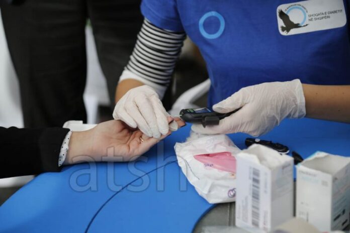 A33FACE2-F066-455D-86B6-79CF95F92C4C