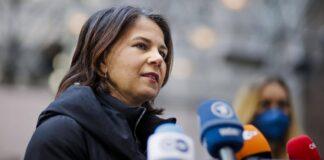 Baerbock: Perëndimi duhet të mbështesë Ukrainën