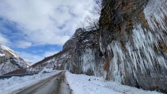 E4CC5D26-9083-484E-AACC-02B37F437F02