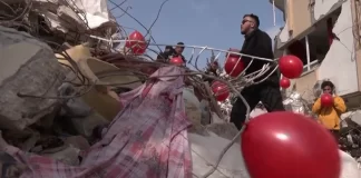 46 mijë viktima nga tërmeti Turqi/ Pamje tragjike, tullumbace të kuqe në rrënoja për fëmijët e vrarë