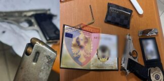 Qarkullonte me armë zjarri, arrestohet 40-vjeçari