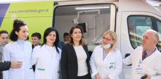 Nisin punën në terren njësitë e lëvizshme dentare, Manastirliu: Përfitojnë 240 mijë fëmijë