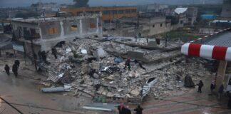 Tragjedia në Turqi/ Qytetarët e mbetur jashtë nuk favorizohen as nga moti, zona pritet të përfshihet nga dëbora