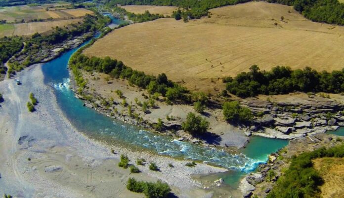 388AEC61-46F6-4EF4-B81D-C361430162B7