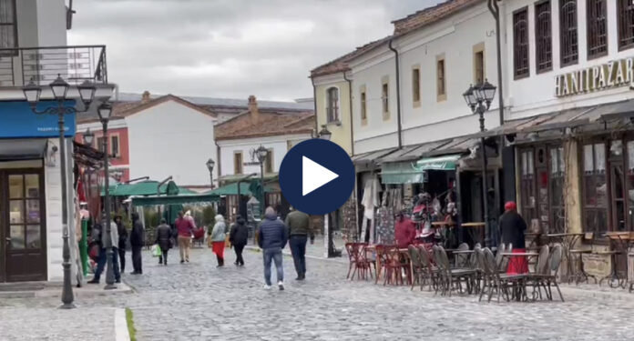 6189F646-61A9-4FAB-BF54-3E22F9CEAF13