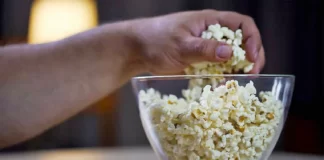 Nuk i shpëtoni dot urisë në mes të natës?! Arsyet shëndetësore pse ndodh ky fenomen