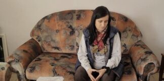 Ilaçe në vend të luleve, 53-vjeçarja nga Elbasani apel për ndihmë