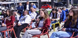 Kushi me maturantët të Vlorës: Vlerësoni programet e shpallura ‘prioritet kombëtar’