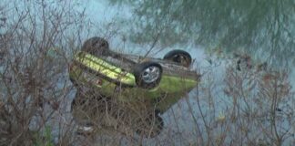 Aksident në rrugën Librazhd-Përrenjas, makina del nga rruga dhe bie në përrua, humbin jetën burrë e grua (EMRAT)