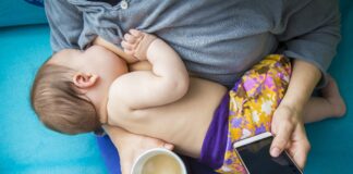 Efektet e kafeinës tek foshnjat gjatë ushqyerjes me gji