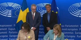 Nënshkruhet heqja e vizave të Kosovës: Padrejtësisë ndaj Kosovës i erdhi fundi