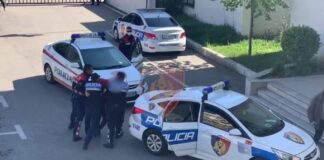 Të dyshuar për korrupsion, arrestohen në flagrancë dy punonjës policie
