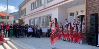 Gatimet tradicionale si dhe veshjet të zonës/ Bulqizë, panairi “Arte, Zeje dhe Kulinari”