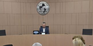 PS MERR EDHE KËSHILLAT NË QARKUN ELBASAN JA SI NDAHEN MANDATET