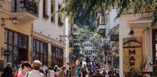 Rama: 200 mijë turistë e vizituan Gjirokastrën në 2022