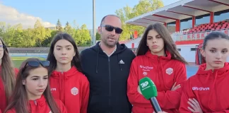 Trajneri kërkon falje, u shfaq duke goditur me shpullë volejbollisten minorene