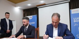 Rikthehet kompetenti, Boçi “peshkon” një tjetër Italian dhe flet si Kryeministër