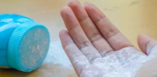 Sikleti më i madh i kujtdo! Njihuni me kurat natyrale kundër djersitjes së duarve dhe këmbëve