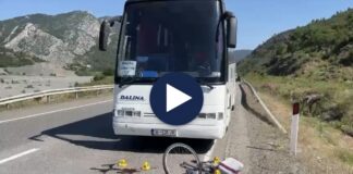 Aksident i rëndë/ Autobusi përplas për vdekje 72-vjeçarin me biçikletë
