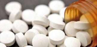 Kujdes me aspirinën për hollim gjaku/ Studimi: Shkakton gjakderdhje në tru, anemi dhe ul nivelin e oksigjenit në gjak