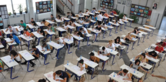 Sot provimi i parë i Maturës/ Mbi 30 mijë maturantë testojnë njohuritë në gjuhën e huaj, rregullat e reja