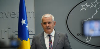 Sveçla: Pjesëmarrësit në krimet e luftës në Kosovë duhet të vihen para drejtësisë