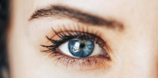 Kjo është ngjyra e syve më e rrallë në të gjithë botën!