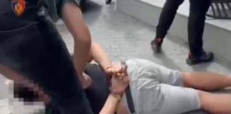 1 kg e 100 gram kokainë, arrestohen 5 të rinjtë që e shpërndanin në lokalet e natës